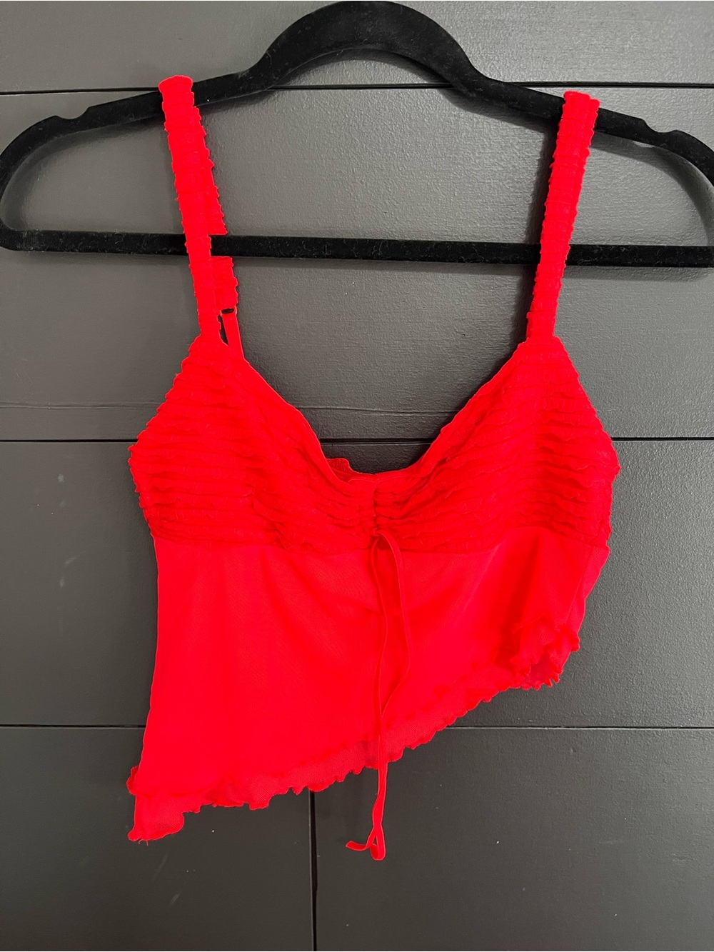 EDIKTED Red Going Out Tank Top College Life Ruched Hot Crop Shirt Women’s Sz XS